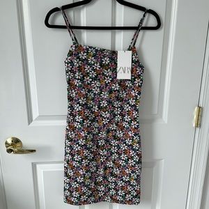 NWT Zara Floral Bodycon Dress